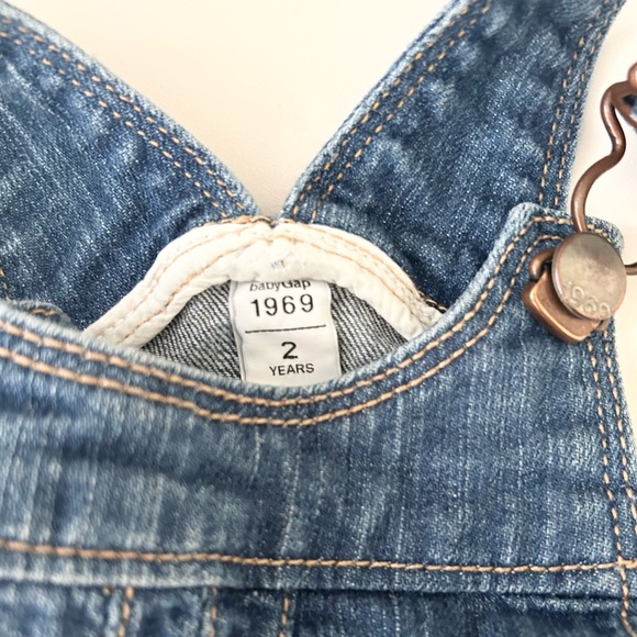 babyGap Denim Overalls Size 2T - Picture 2 of 3